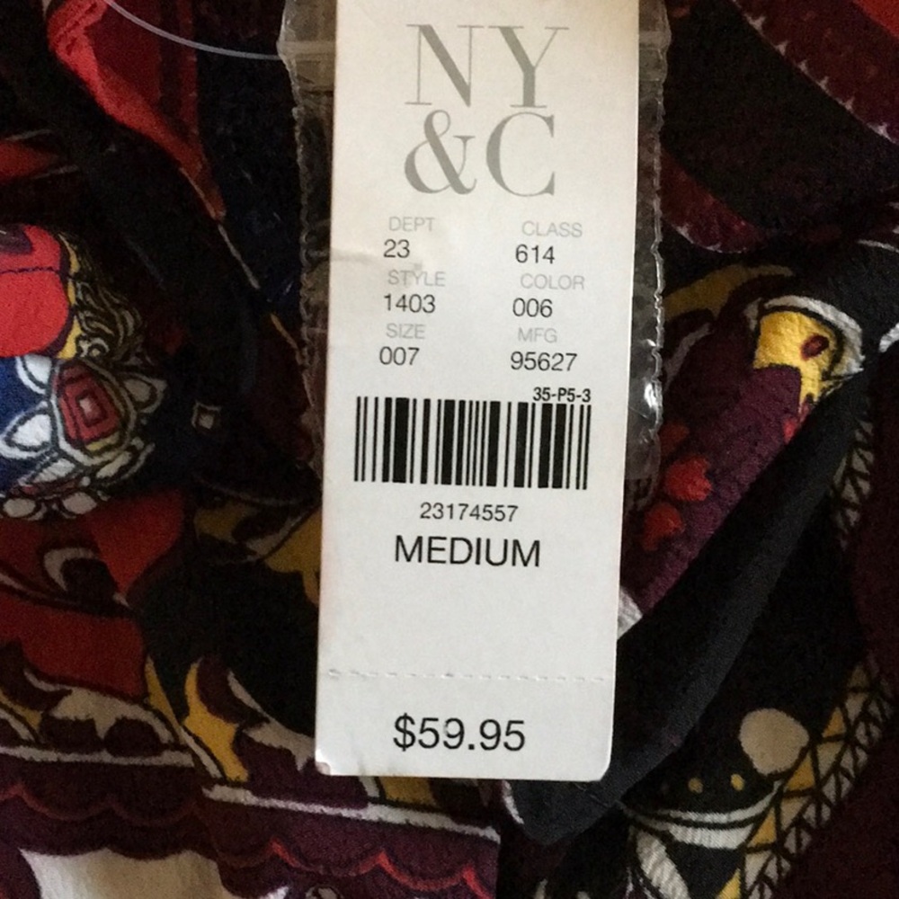 adorable, New York and Company romper. Front cut out with ties - Picture 3 of 3